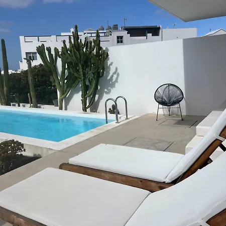 Casa En El Mar Con Infinity Pool Вилла Пунта-де-Мухерес